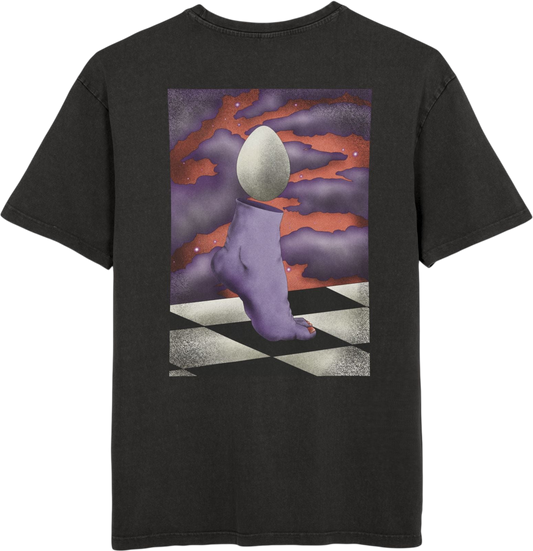 Oversized T-shirt with a unique surrealist print created by the artist, blending expressive artwork with a comfortable streetwear-inspired fit