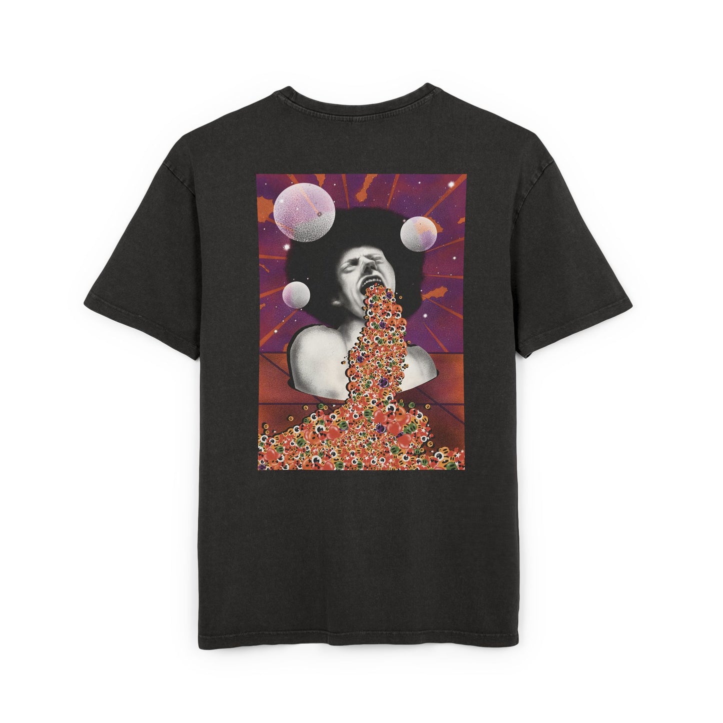 Relaxed oversized T-shirt showcasing an original surreal artwork, designed to stand out with bold graphics and contemporary streetwear style.